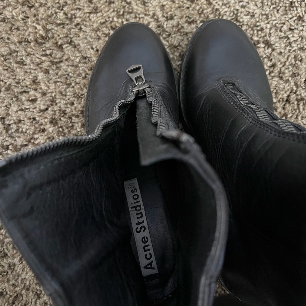 Acne Studios ‘Elise’ Ankle Boots - Picture 6 of 16